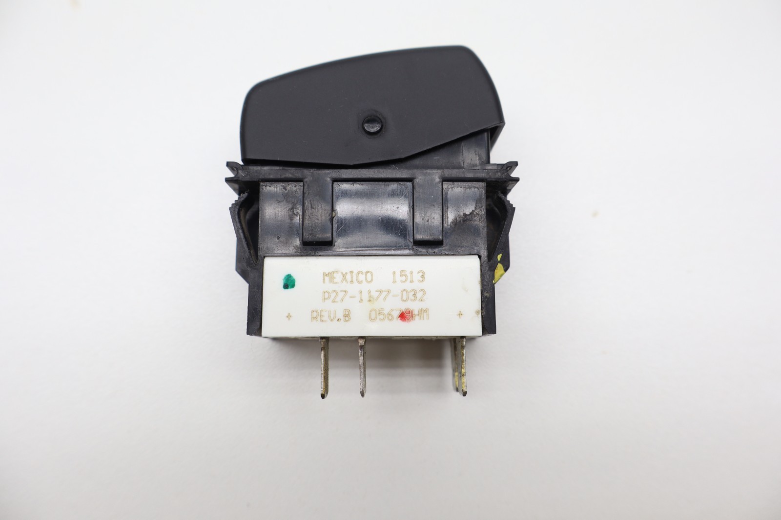 2013-2019 PETERBILT 579 DASH PTI PTE TRIP LIGHT SWITCH P27-1177-032