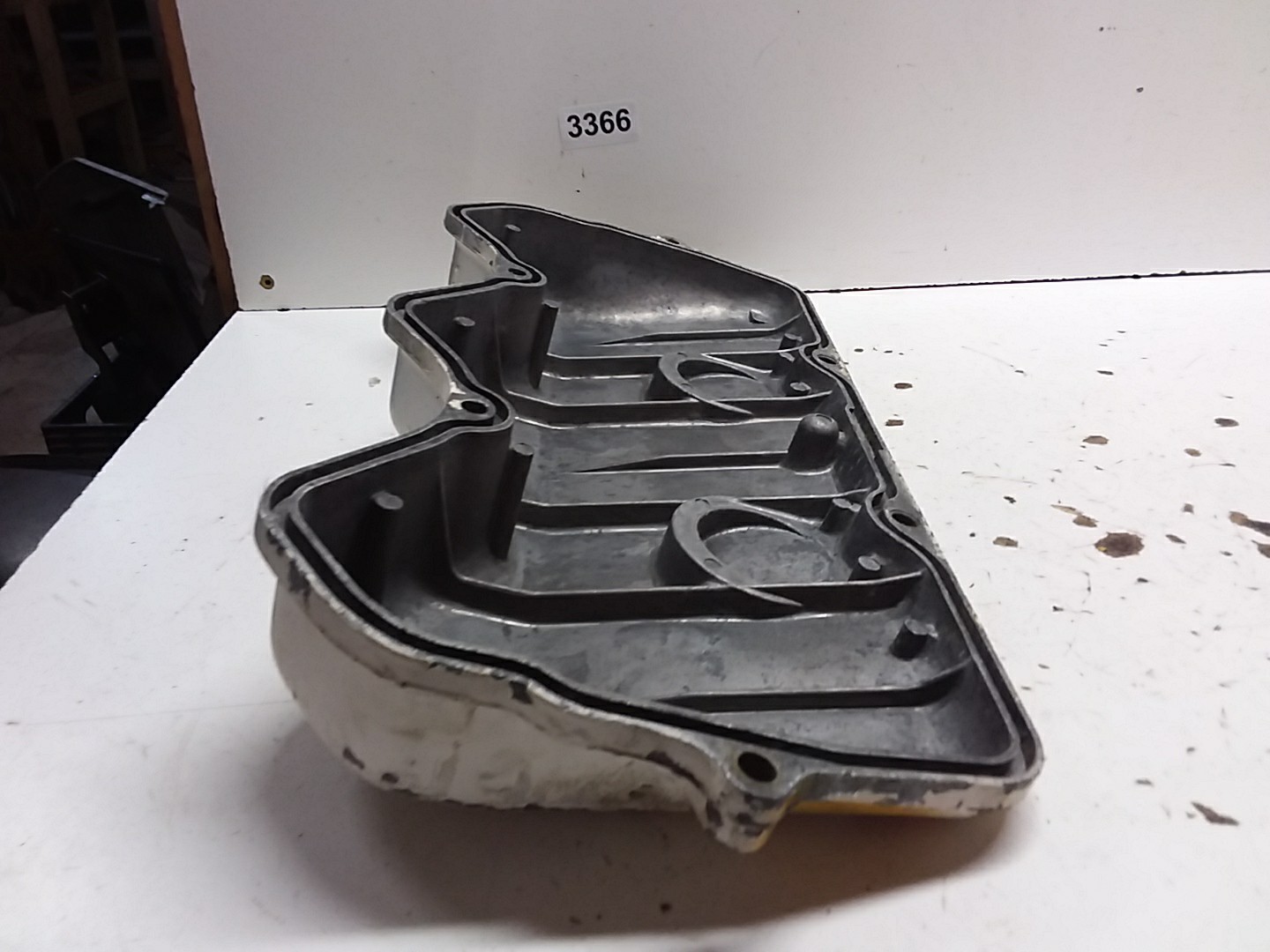 Caterpillar Valve Cover 4N4537 3406A 3406B 3406C Item #3366