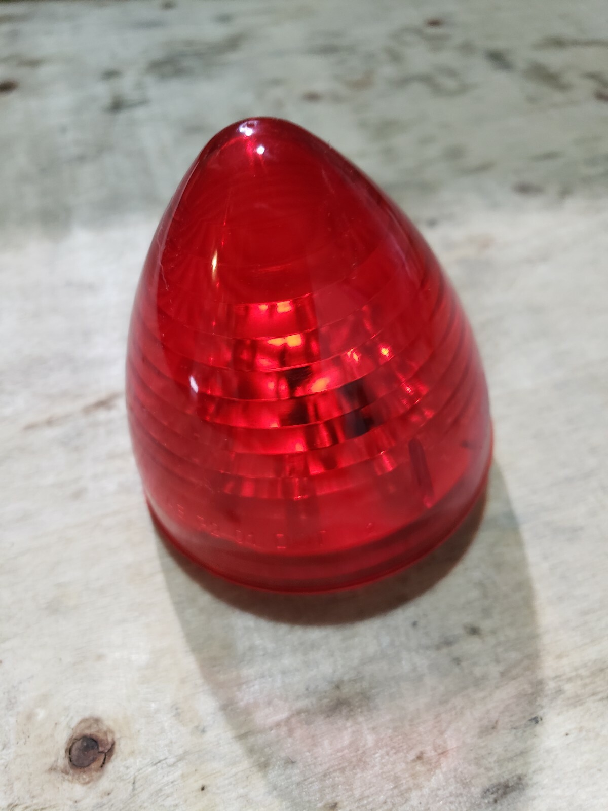 QTY of 2}}}Optronics MCL23RB Marker Clearance Light Beehive Red 2.5” Submersible