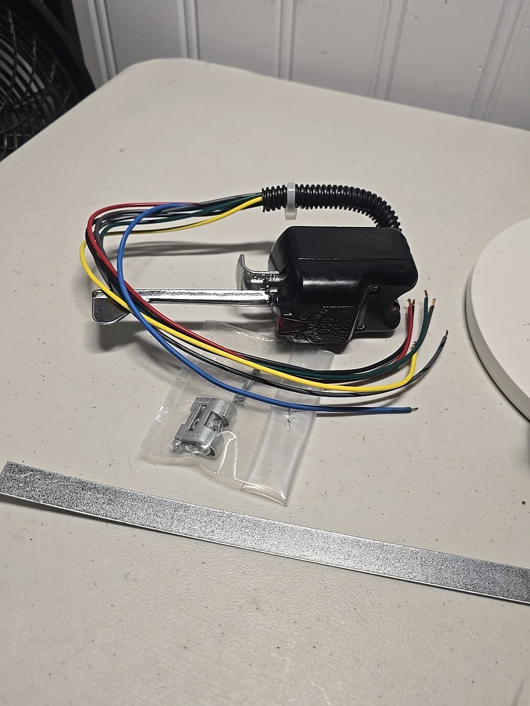 Truck Lite 900 Signal Stat QQC76 NEW