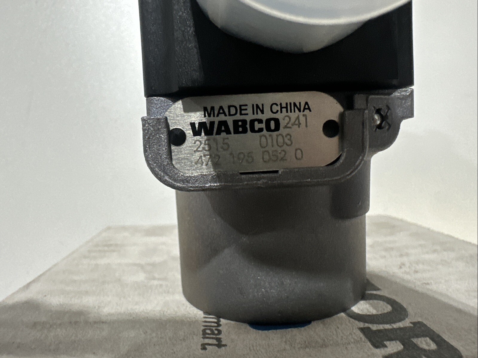 MERITOR WABCO AIR SYS SOLENOID VALVE – S4721950520 A7441011-001 OEM GENUINE