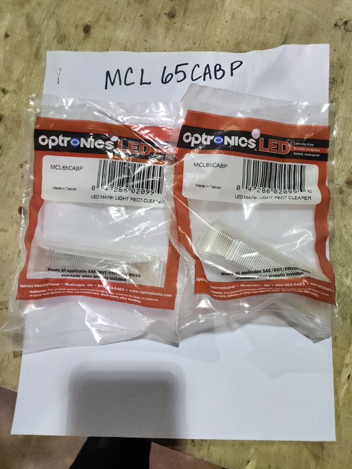 QTY 2**** Optronics MCL65CABP LED Marker / Clearance Light Amber