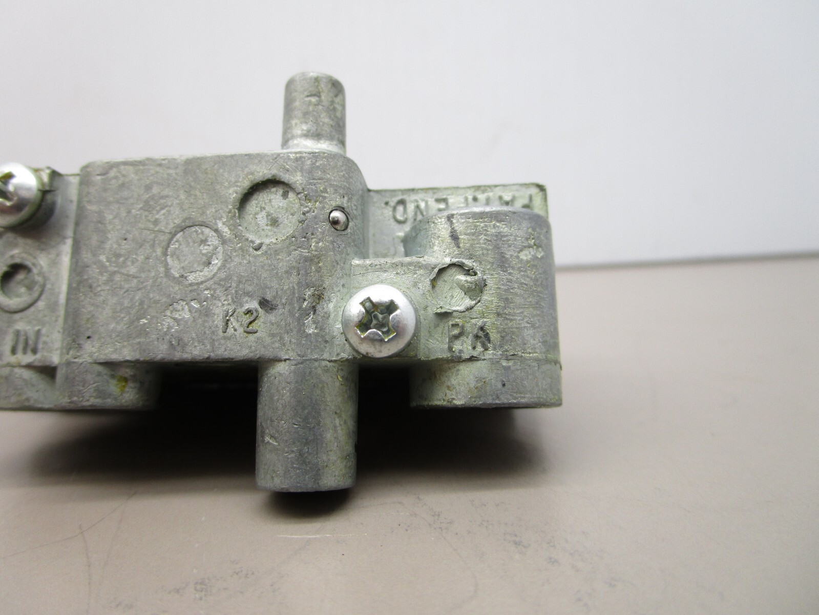 Sprague Pneumatic windshield Wiper Motor Air Control Valve Switcher Section