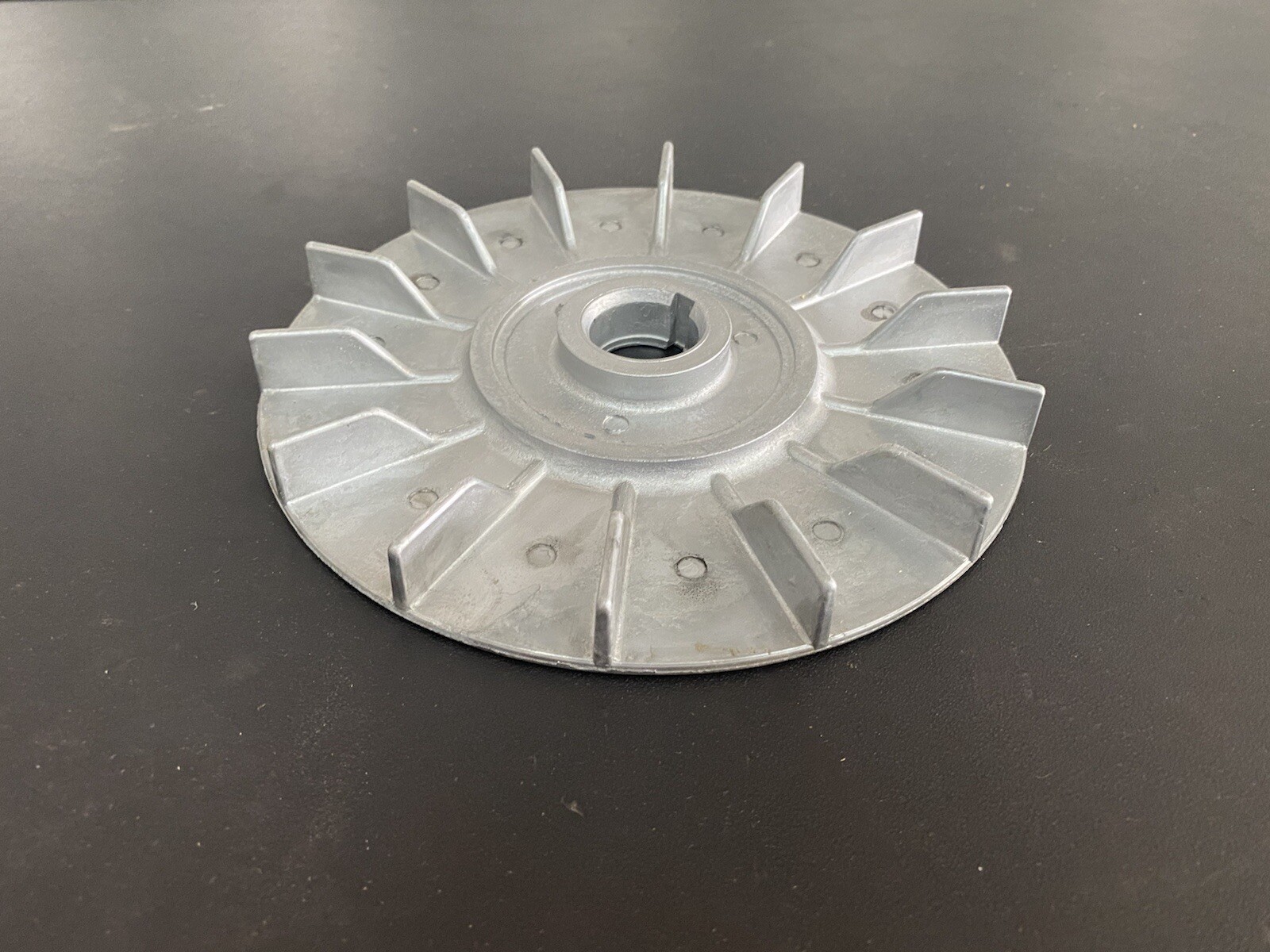 107-120 4943189T50 200607 Prestolite Pulley