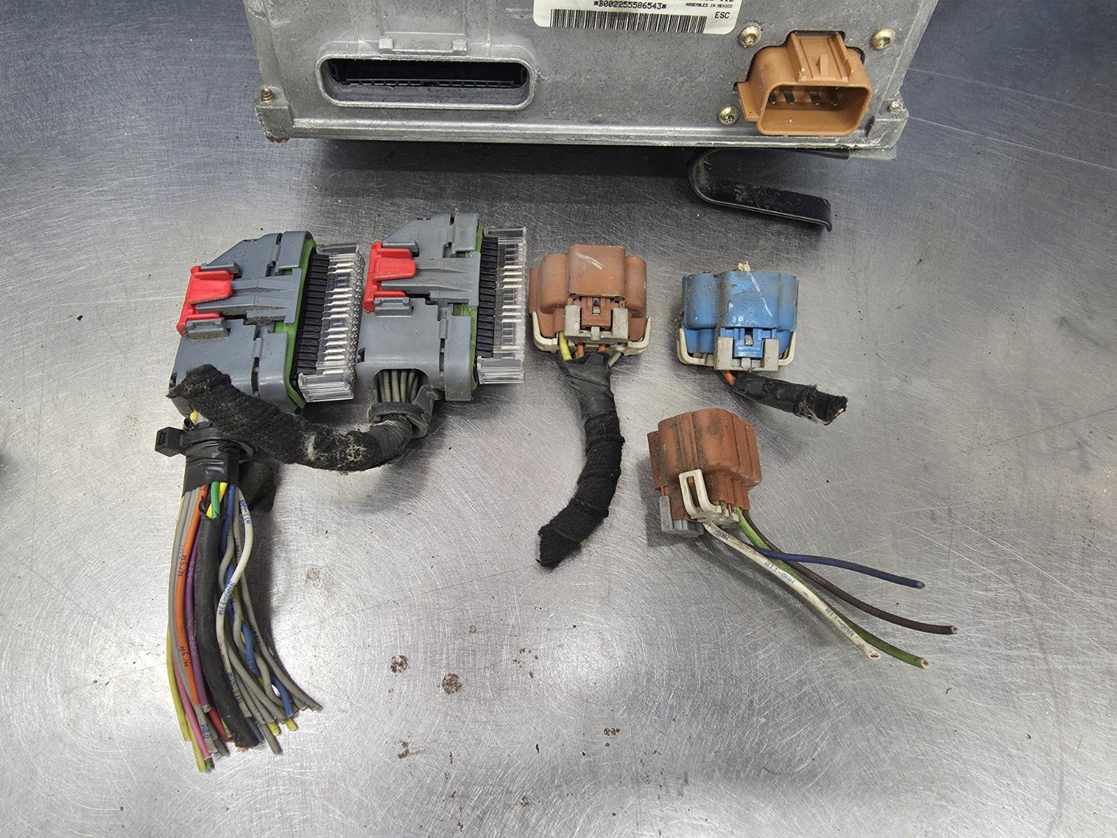 International 4300 CECU Cab Control Module Part# 3573668C1