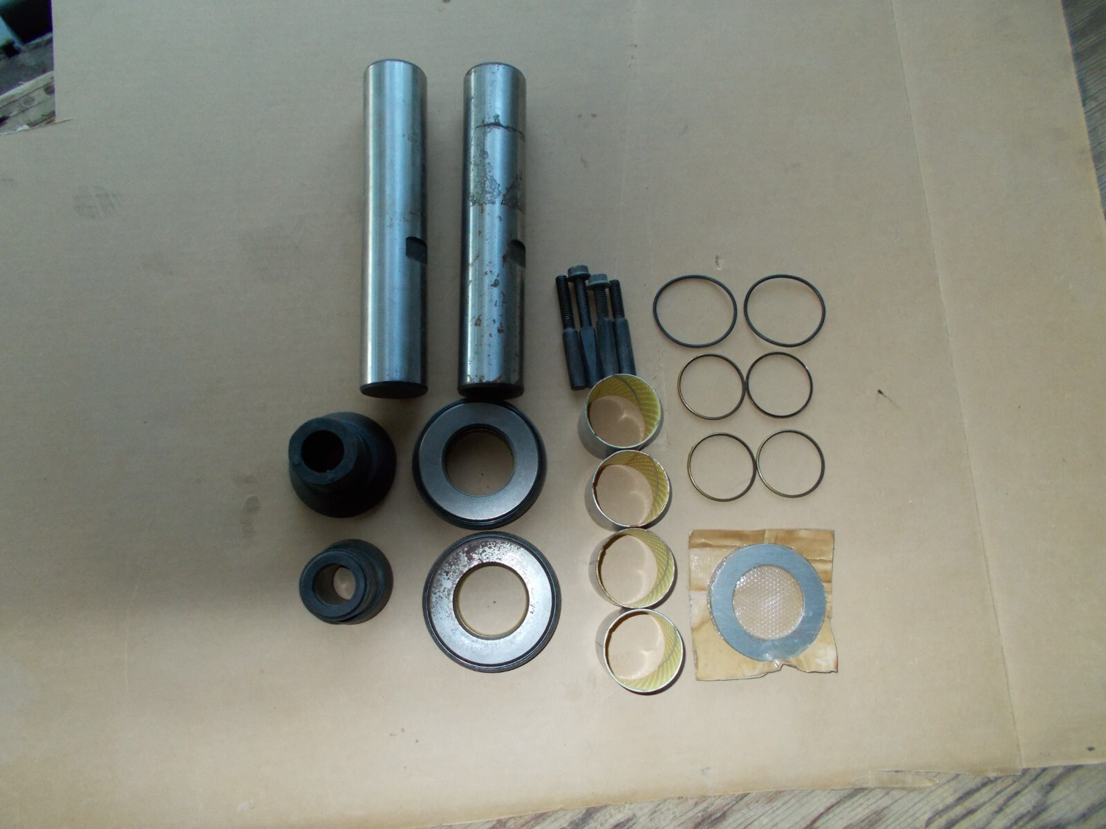 New Old Stock Fleetrite King Pin Set # FAK5455, Damaged Packaging.