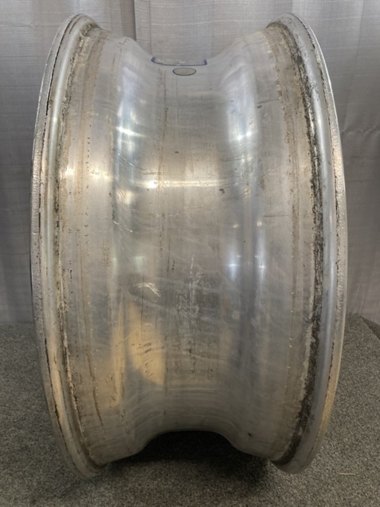 Alcoa GAULT39M 22.5″ x 8.25″ AL. Wheel 285.75mm Hub Pilot Machine finish