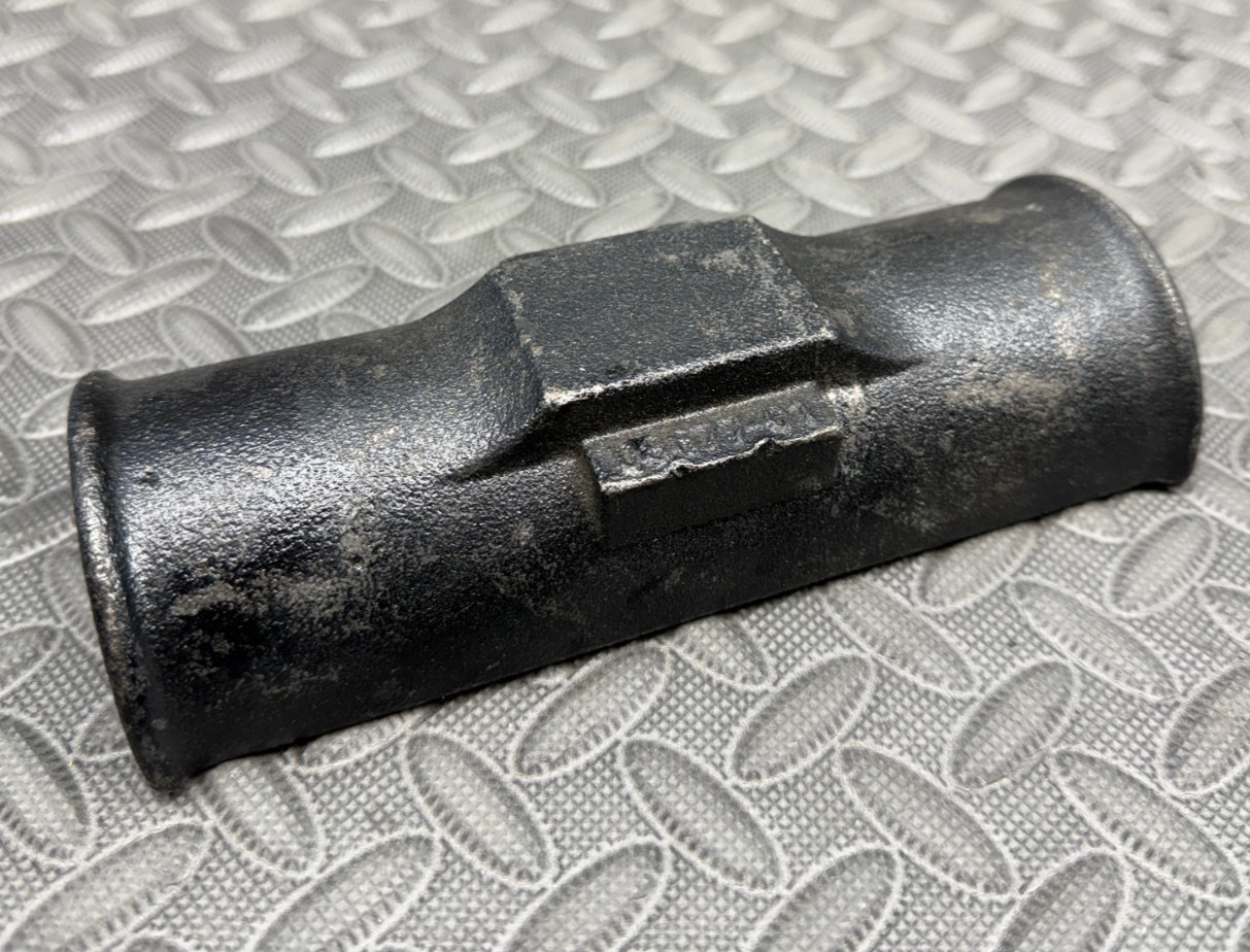 Tuthill 08677-01 Cast Iron Suspension Retainer Spring Top Plate