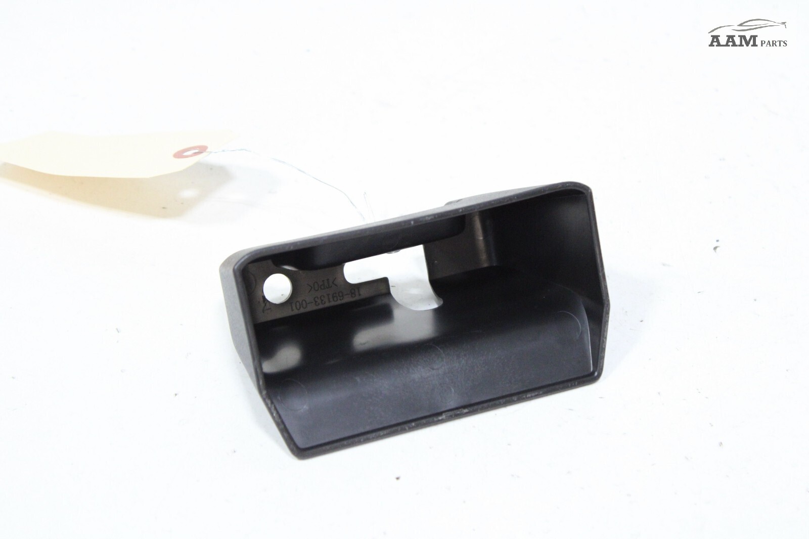 2018-2024 FREIGHTLINER CASCADIA FRONT RIGHT BUNK LATCH COVER18-69133-001 OEM