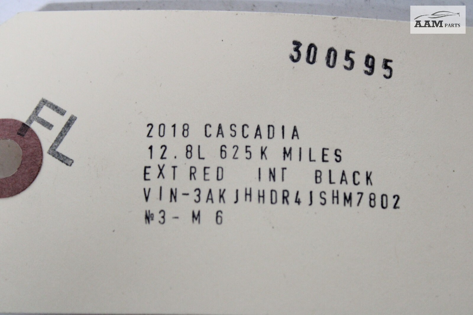 2018-2024 FREIGHTLINER CASCADIA FRONT LEFT BUNK LATCH COVER 18-69136-000 OEM