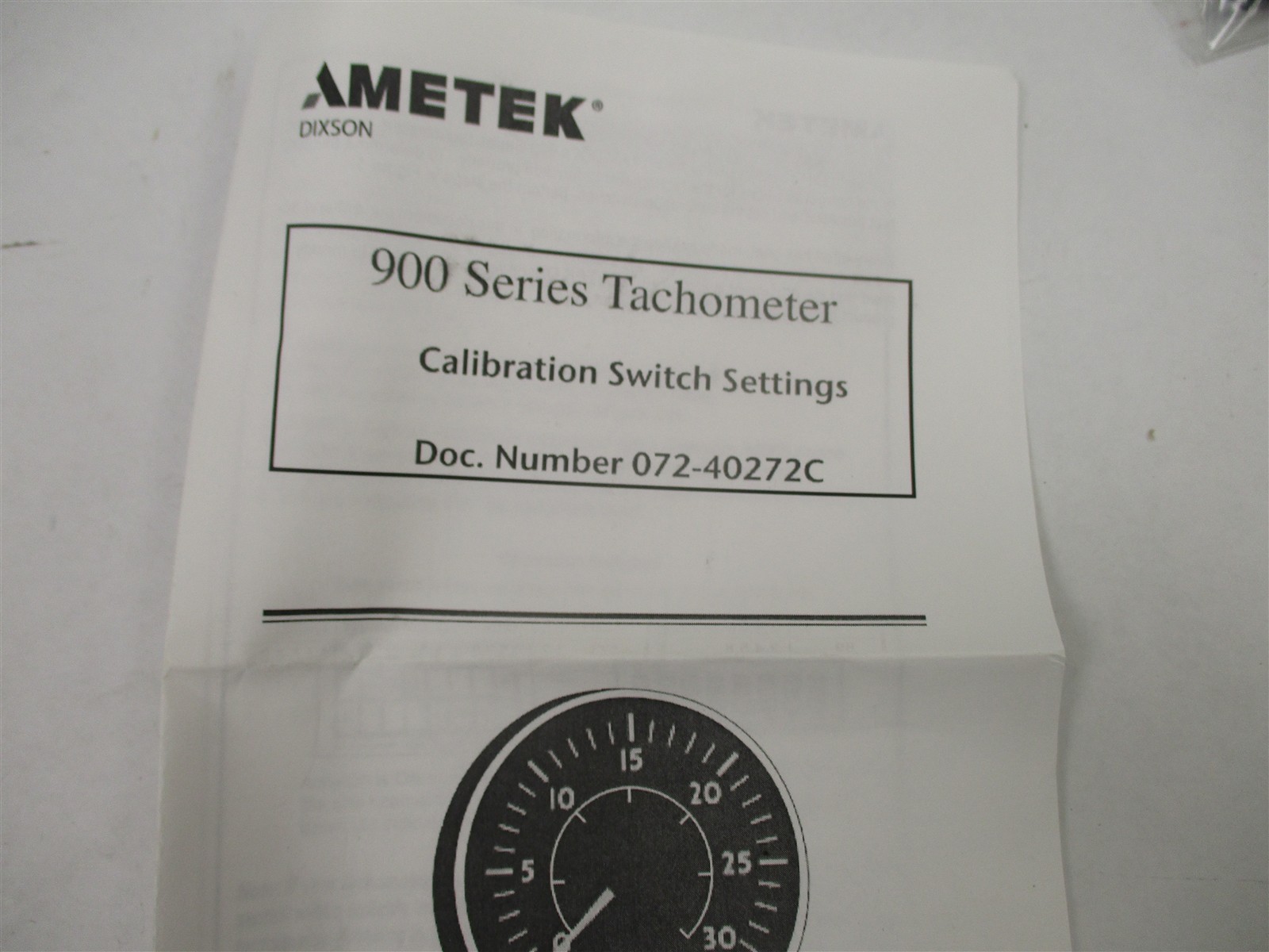 Q43-1018-5 NEW PACCAR ELECTRIC TACHOMETER + HOURMETER GAUGE 3″ KENWORTH