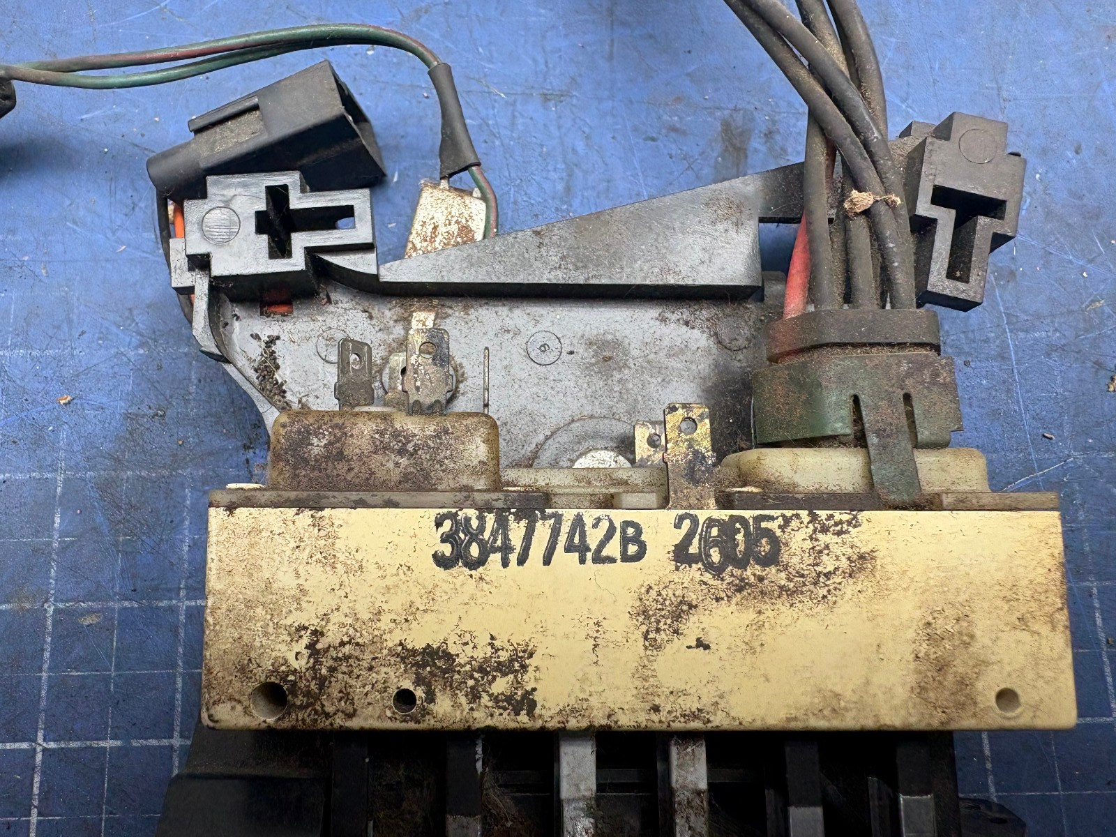 CHRYSLER MOPAR HEATER HVAC A/C CONTROL 3847013 MISSING FAN SWITCH *SEE PICTURES*
