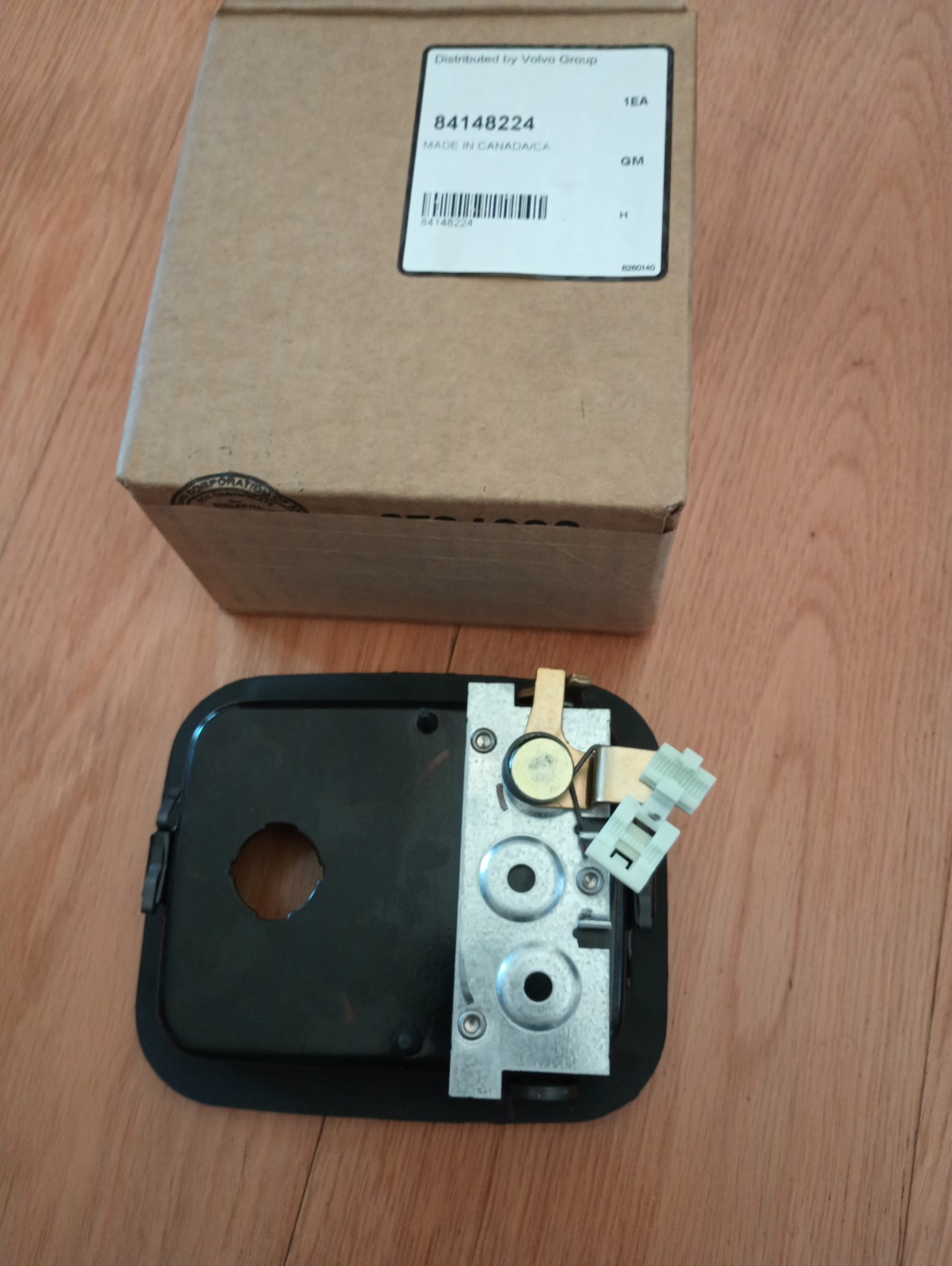 Mack Truck Parts Genuine Door Latch Handle 84148224