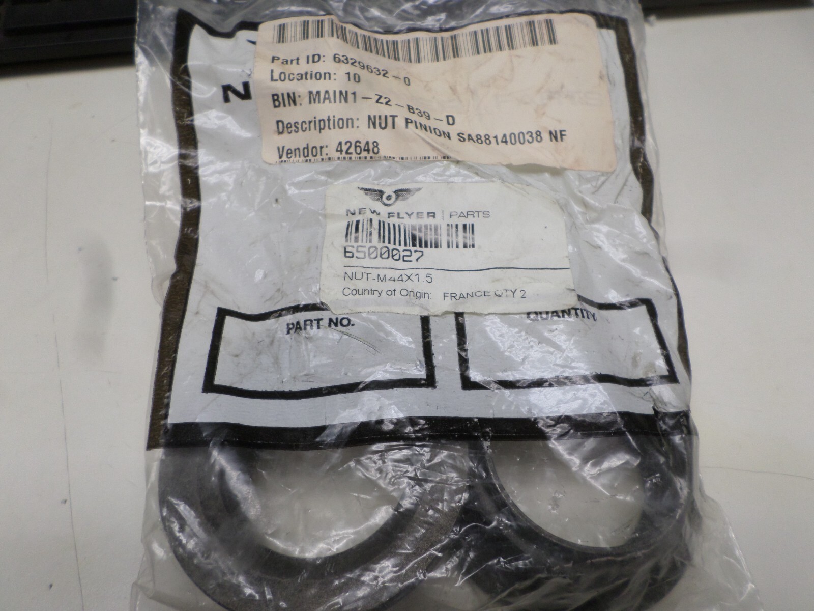 Lot of 2 New Flyer 6500027 M44X1.5 Differential Nuts