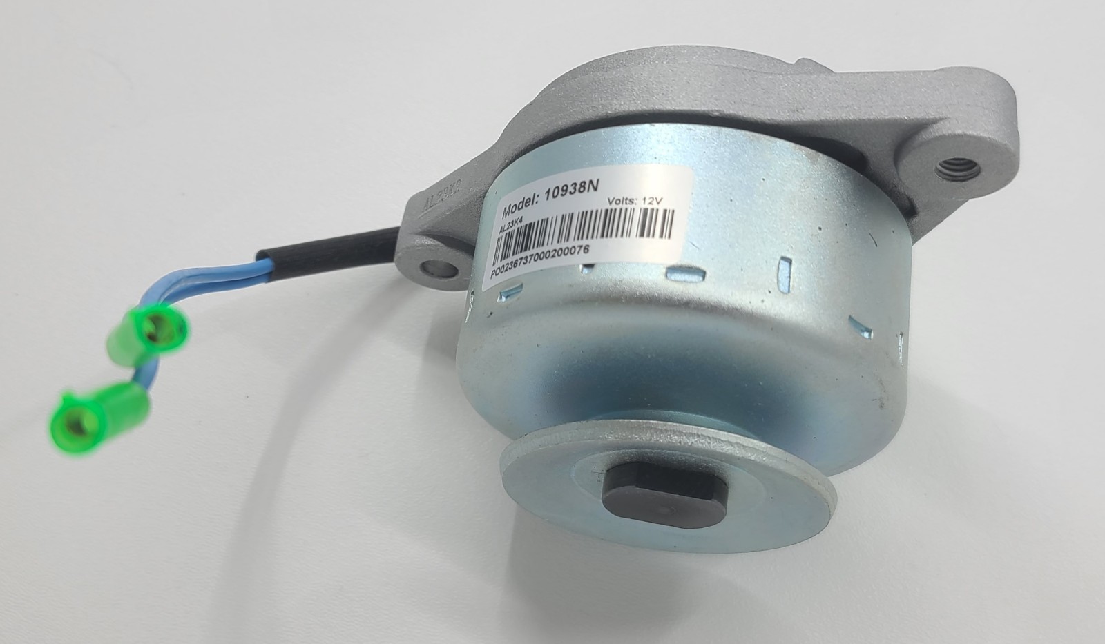 Wai 10938N Alternator 12 Volt, 14 Amp, 1 Groove Pulley