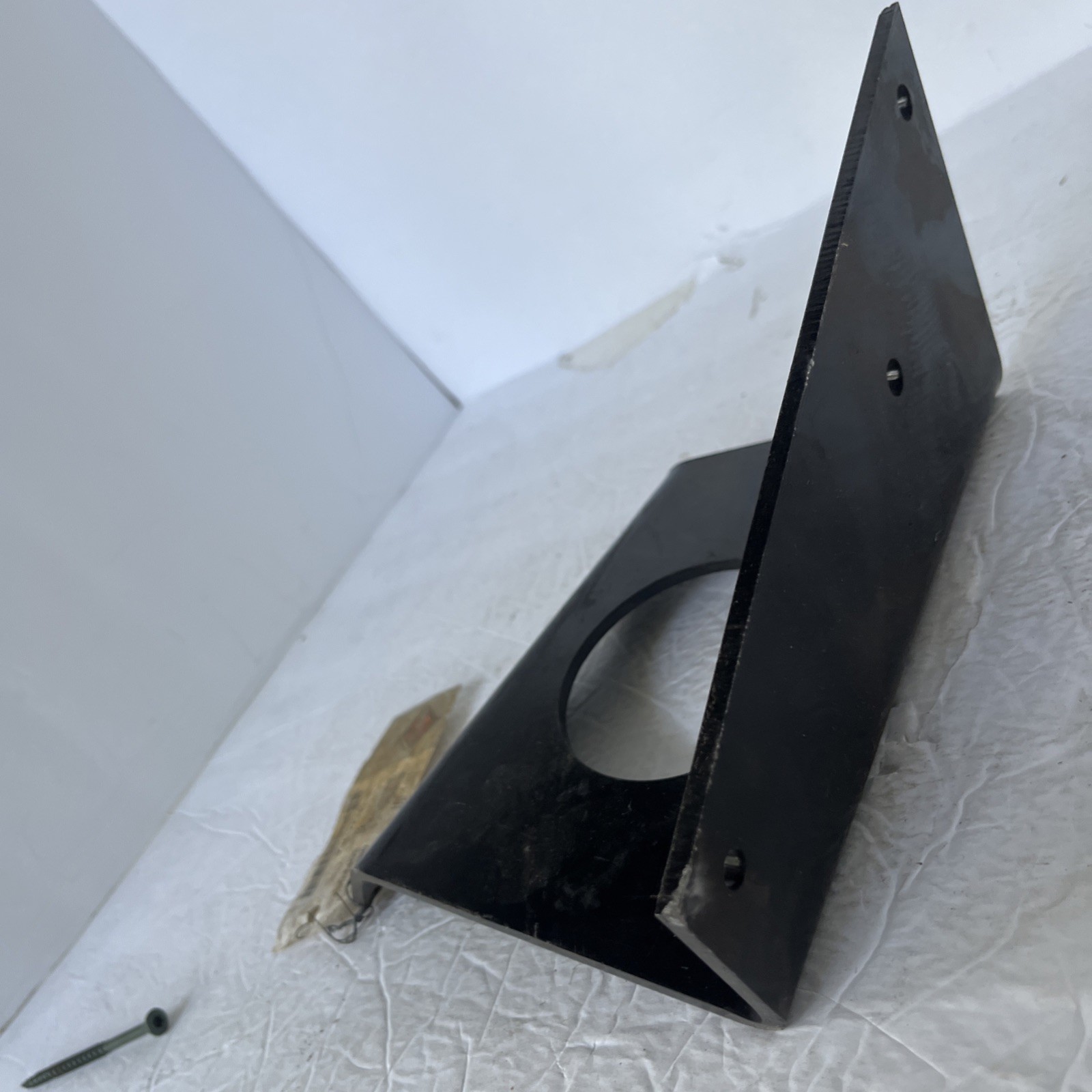 International Trucks part # 3504477C4 New Parking Brake Lever Bracket