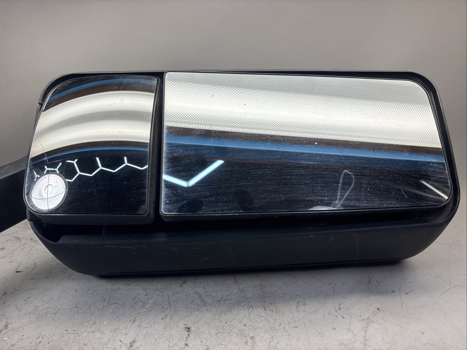 Used Freightliner P3 LH Heated Mirror Assy w/ Temp Sensor – P/N A22-61257-013