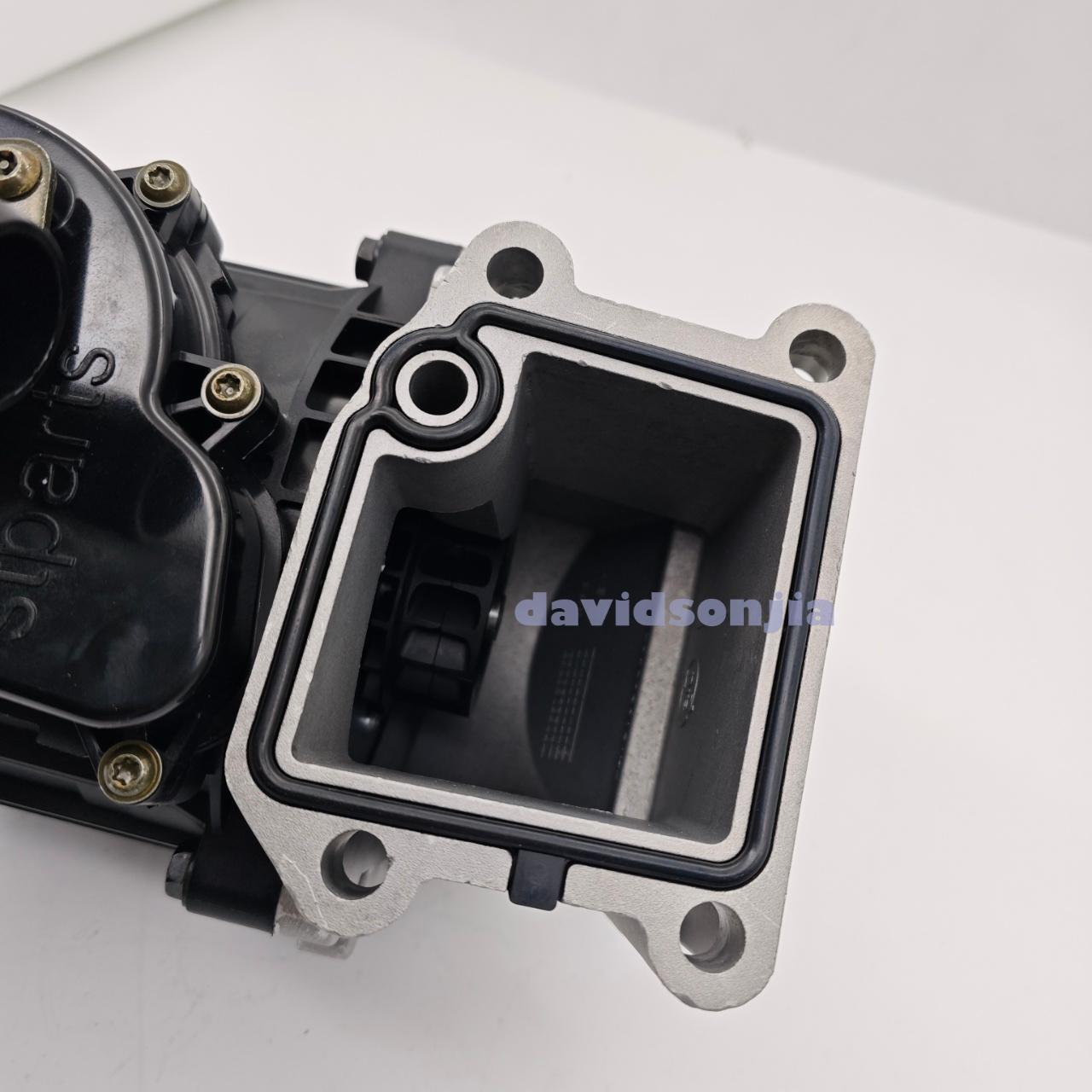 Oil Crankcase Ventilation Separator For Volvo D13 MP8 Truck 20499419 21122541