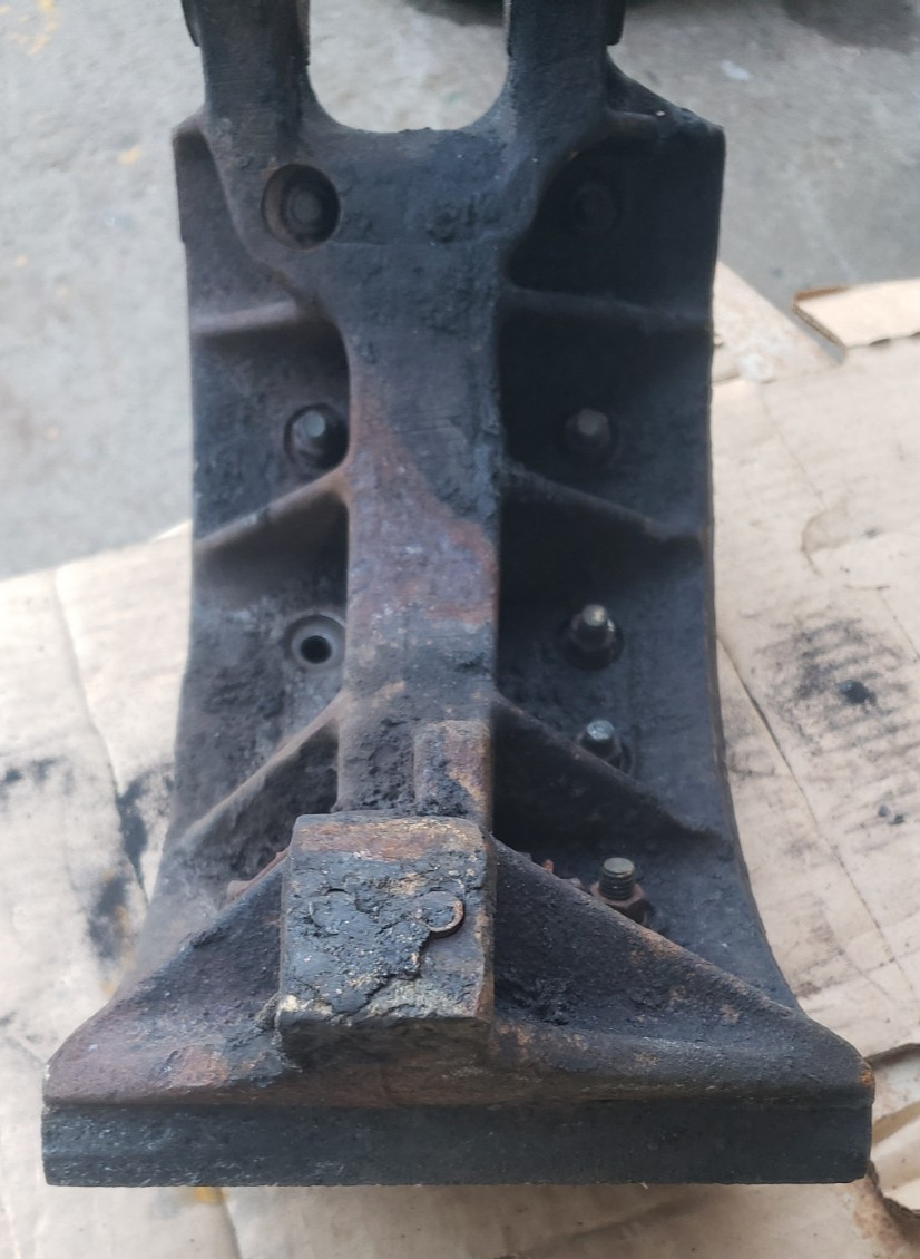 Mack 2QD4143 Rear Cast Iron Brake Shoe, 50-58k, Obsolete