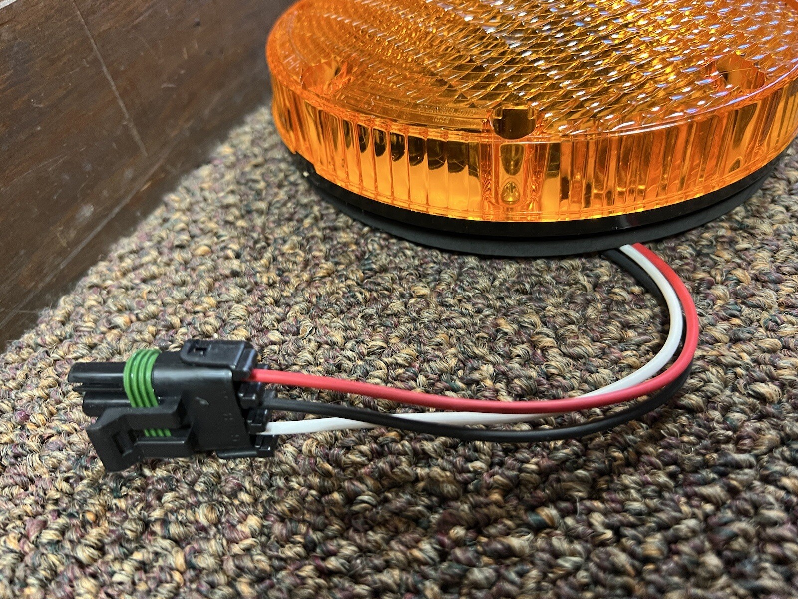 New Genuine Weldon 52005703 Amber 7” Round Surface Mount Light 3 Wire