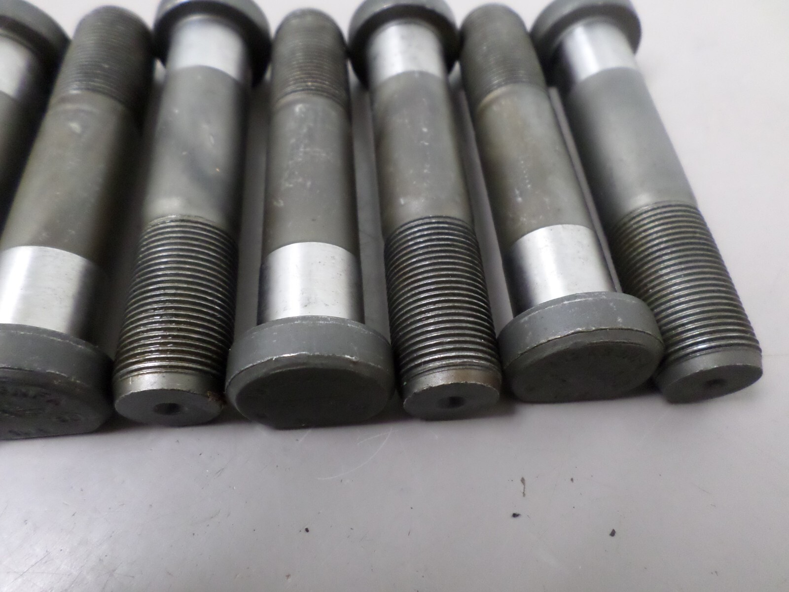 10 – New Flyer 6312423NFA Clipped Head Wheel Studs / Bolts M22X1.5X105