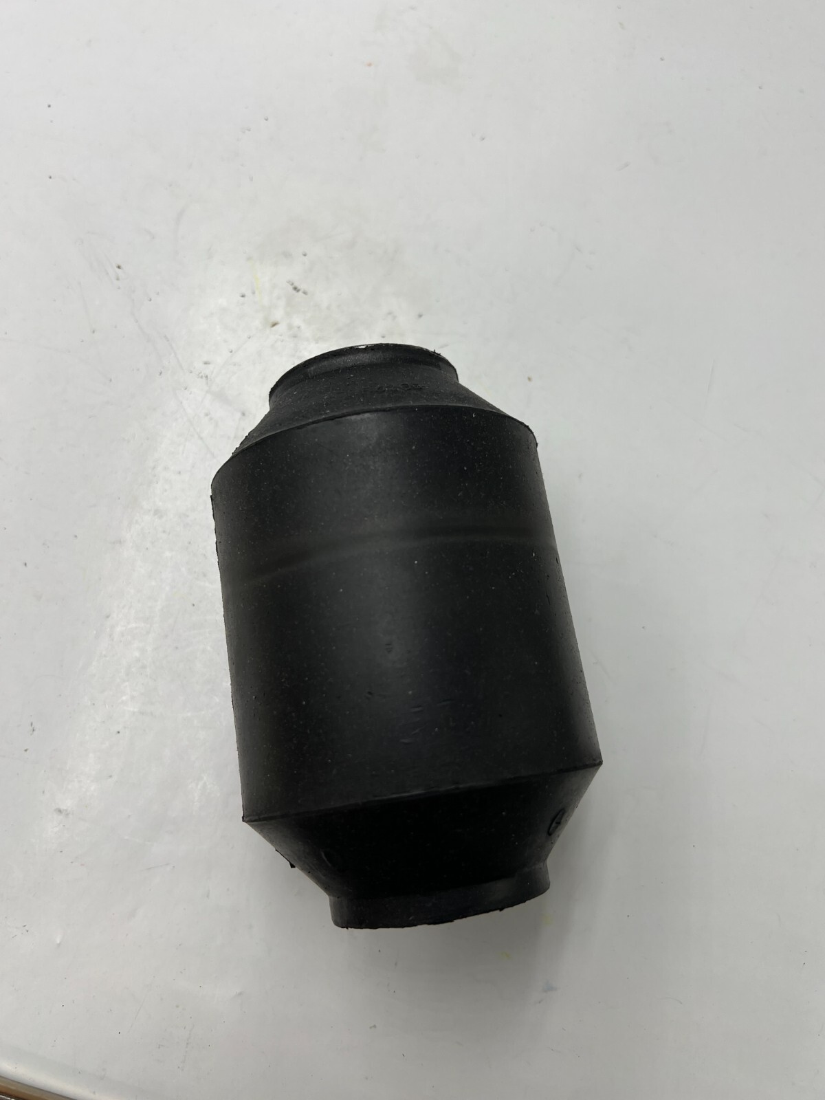 Automann TRB6206 Beam Bushing 1″ ID x 3 3/8″ OD x 5 1/4″ L Fits Hendrickson