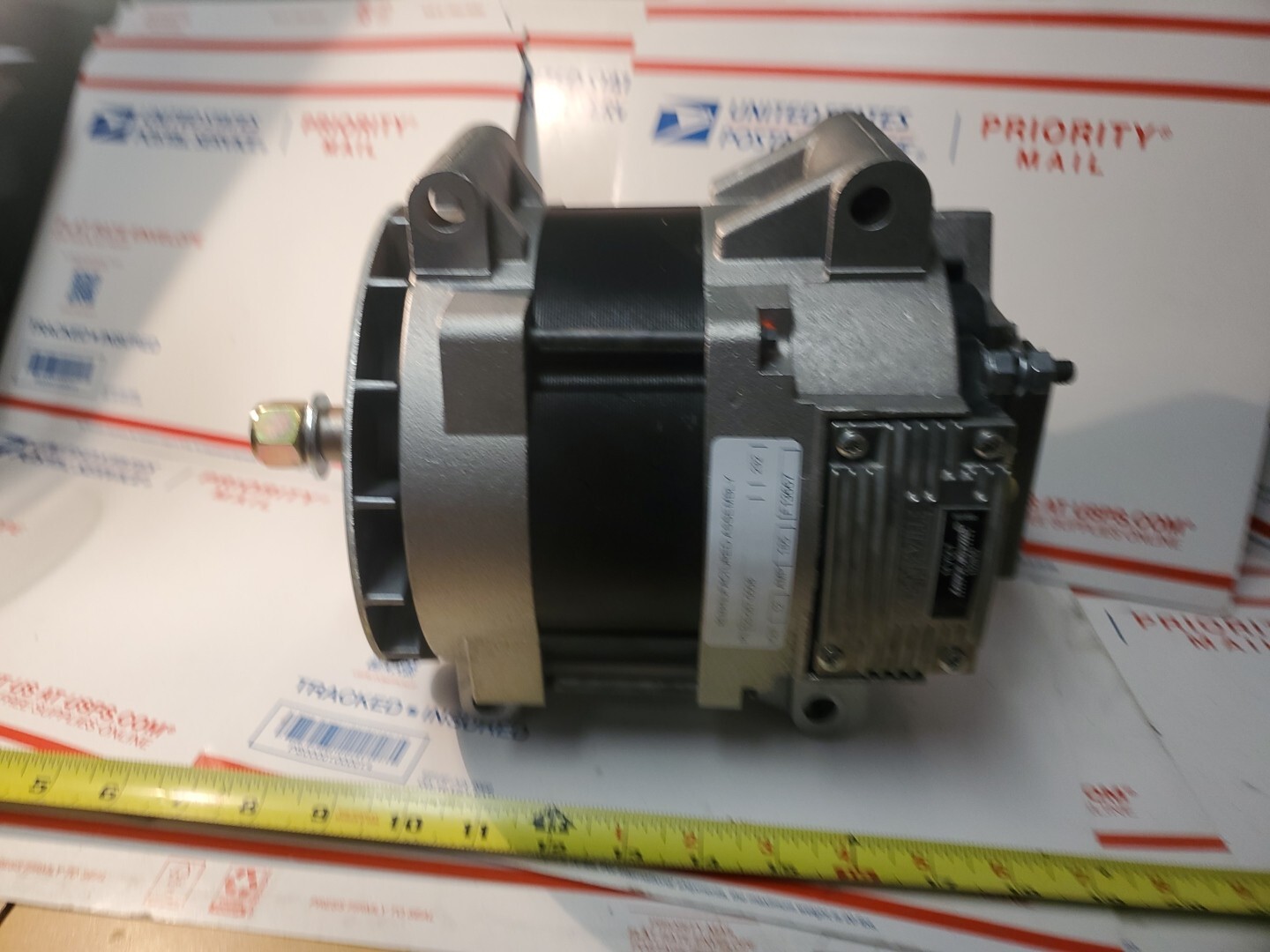 D&W 120-067-0008 D&W Remanufactured Leece Neville Prestolite Alternator 4900 ,T1