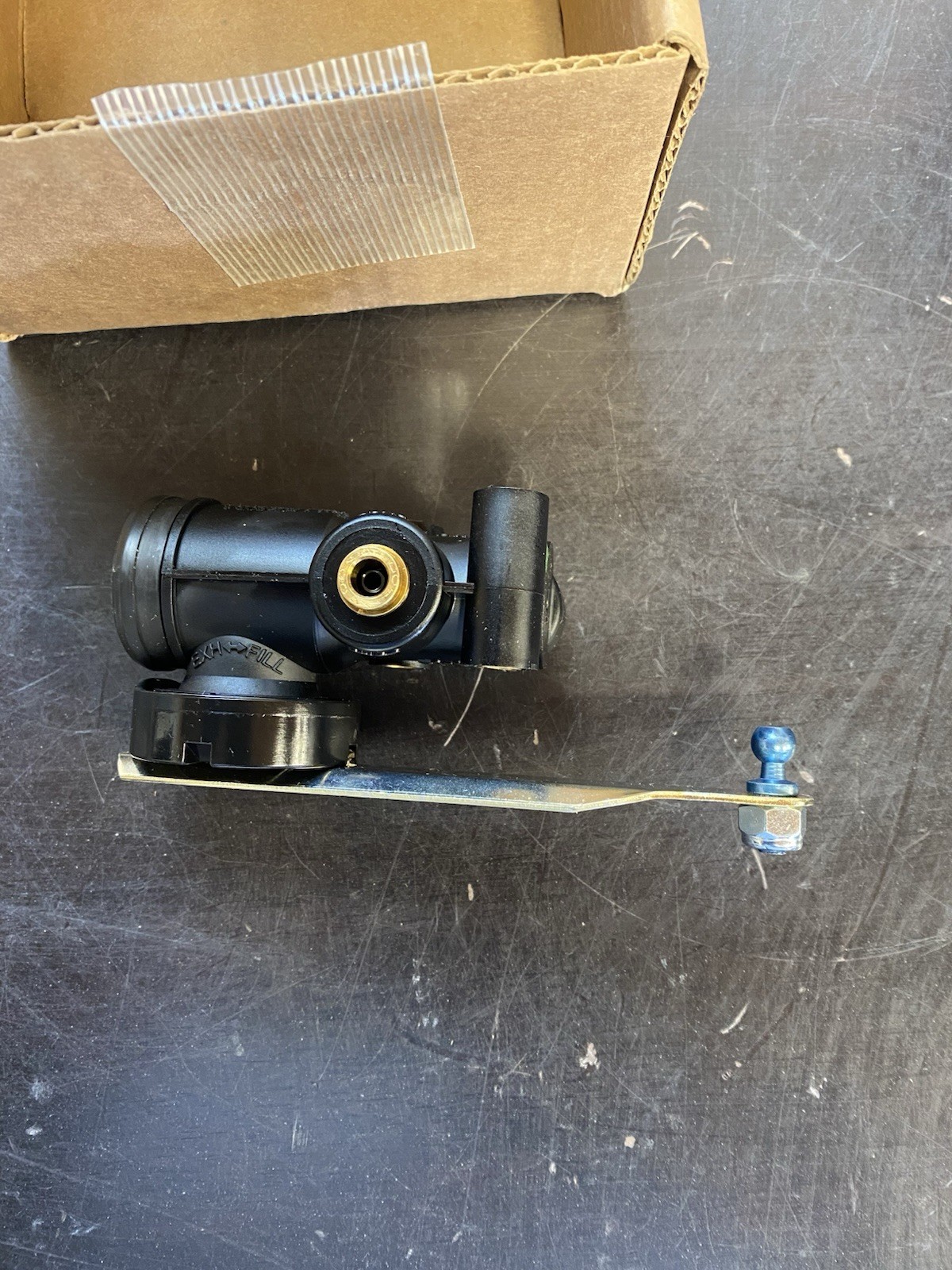 VOLVO 23270961 Cab Suspension Level Valve GENUINE OEM NEW
