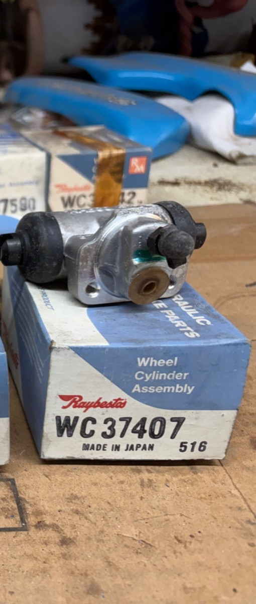 RAYBESTOS WC37407 WHEEL CYLINDER 9W. ORIGINAL NABCO