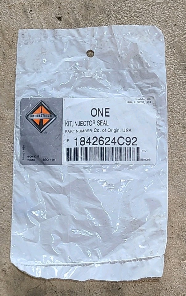 Navistar International 1842624C92 Injector Seal Kit OEM