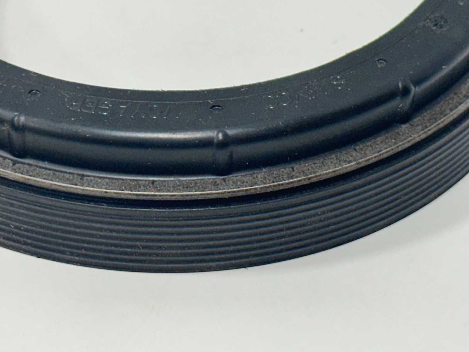Stemco 393-0173 Voyager Volvo Hub Seal new Made in USA missing original box
