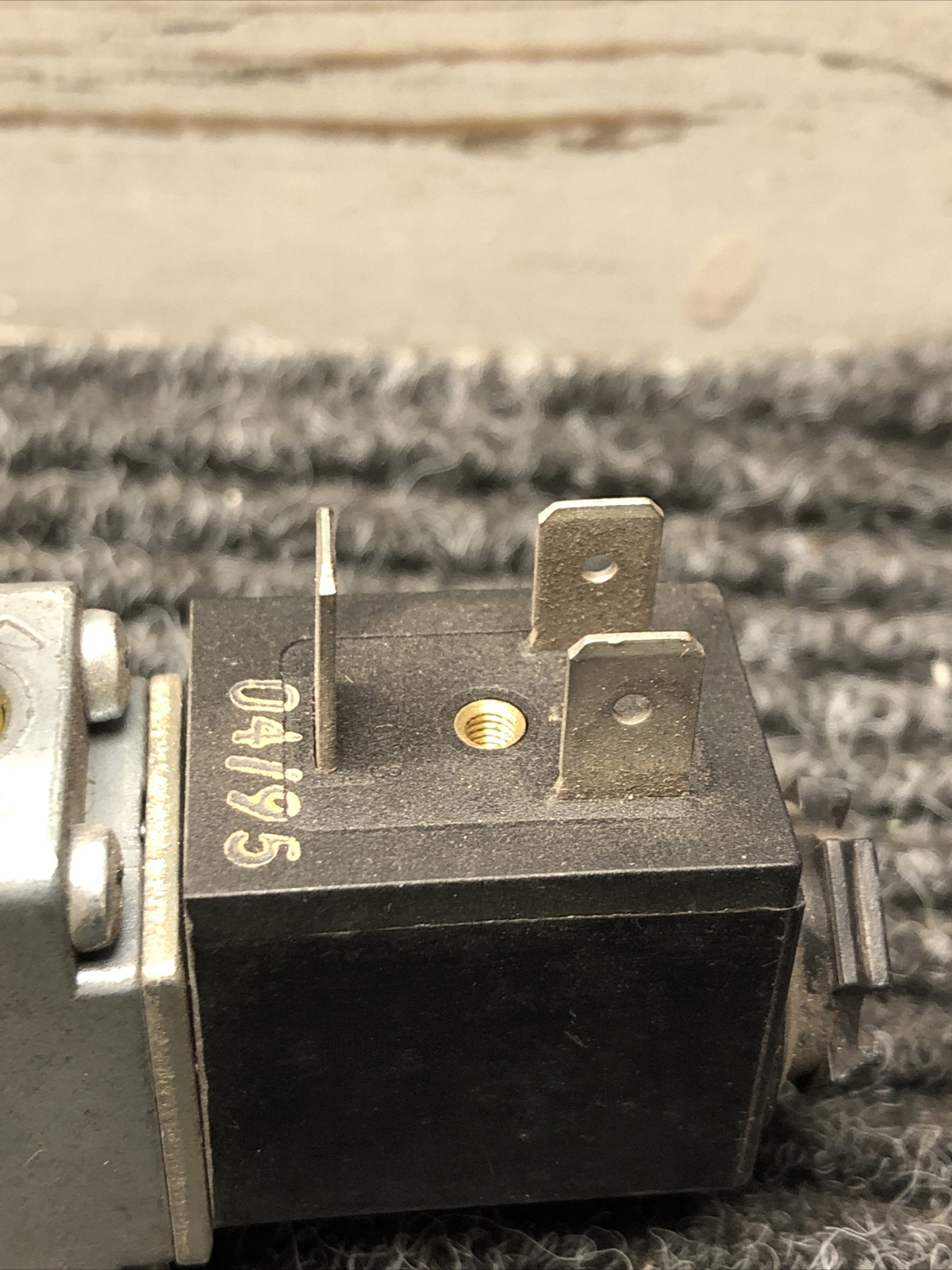 REX ROTH 5420690420 – HYDRAULIC SOLENOID PILOT VALVE P28601