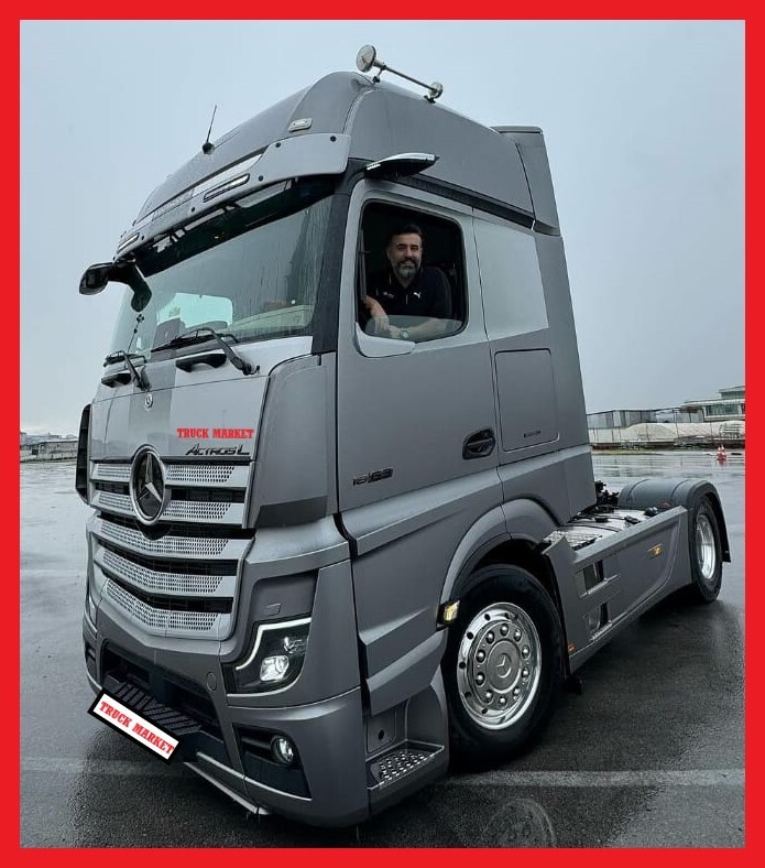 Mercedes ACTROS MP4-MP5 DOOR PILLAR CHROME Stainless Steel 1 SET.