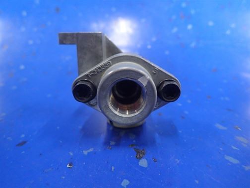 Bendix 278614 Double Check Valve DC4 3/8″ Ports