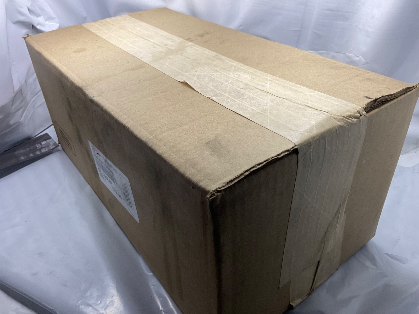 Genuine Detroit Diesel Oil Cooler A4721802365 DD13 DTNA
