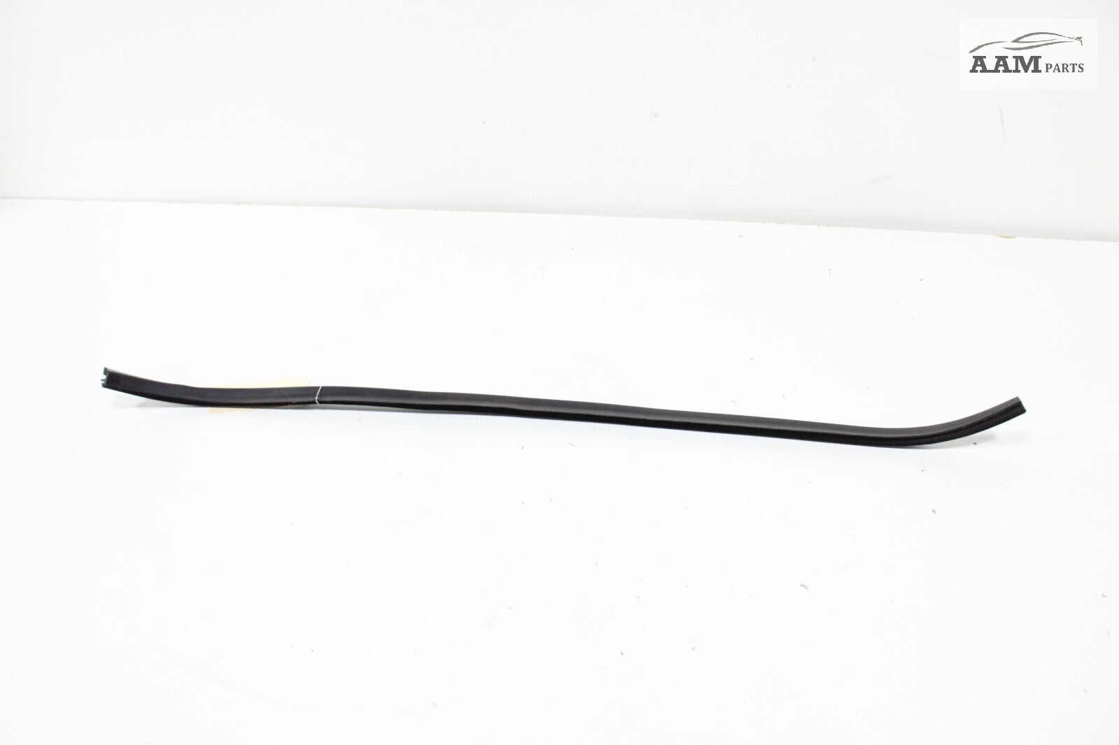 19-23 VOLVO VNL 760 FRONT LEFT DRIVER SIDE WEATHERSTRIP SEAL RUBBER OEM