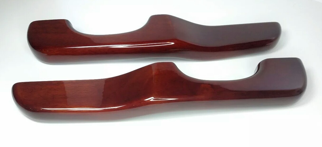 Pair Hand Crafted Wood Armrests – Reversed Style Set for 1987-2001 Peterbilt