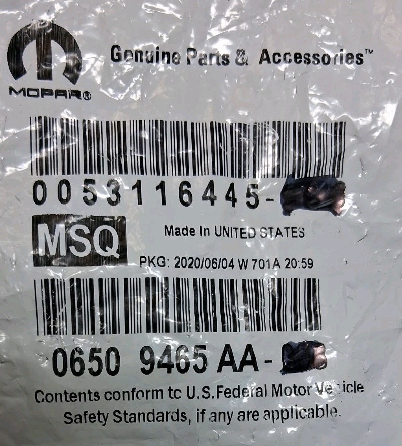 Mopar 06509465AA Bolt Lot of 7 / free shipping / NOS