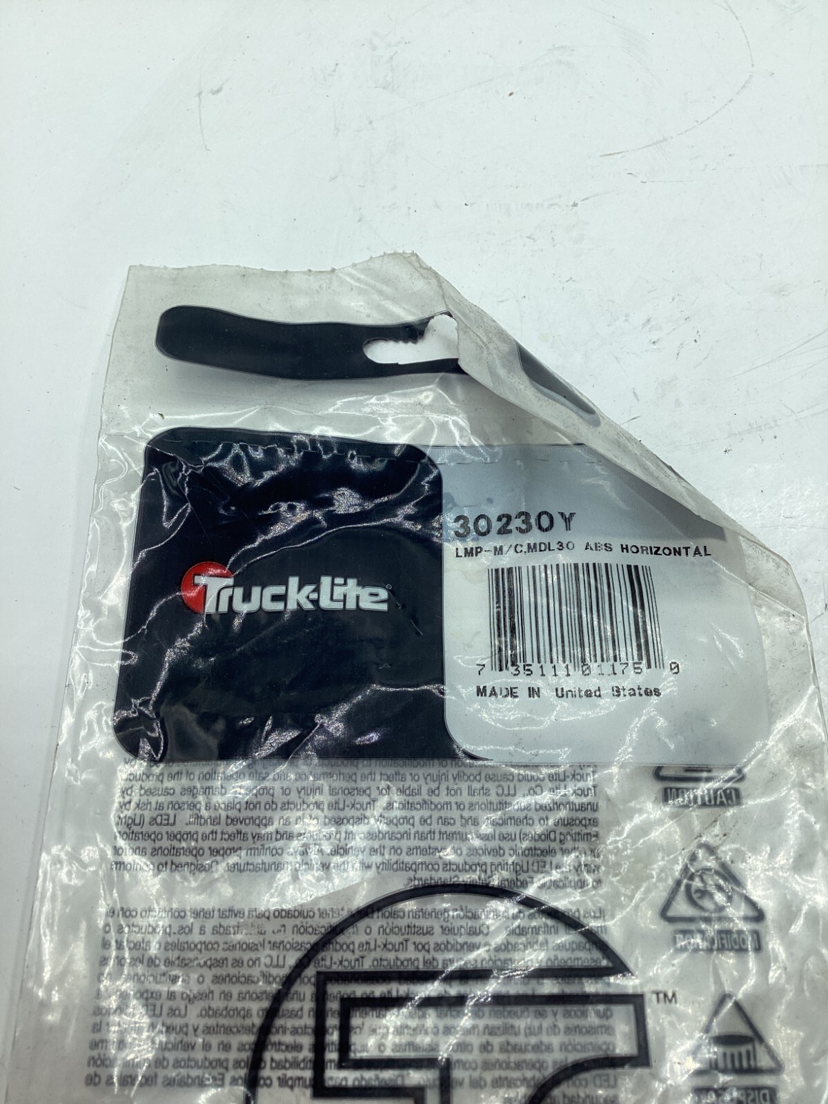 Truck Lite 30230Y 30 Series Marker Clearance Light Incandescent, Pl 10 Lamp