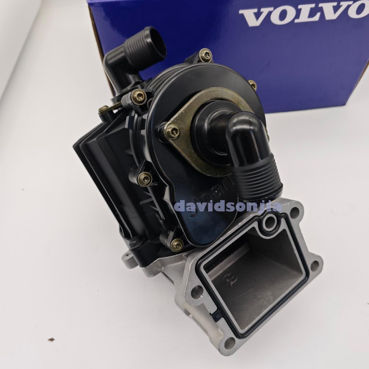 Oil Crankcase Ventilation Separator For Volvo D13 MP8 Truck 20499419 21122541