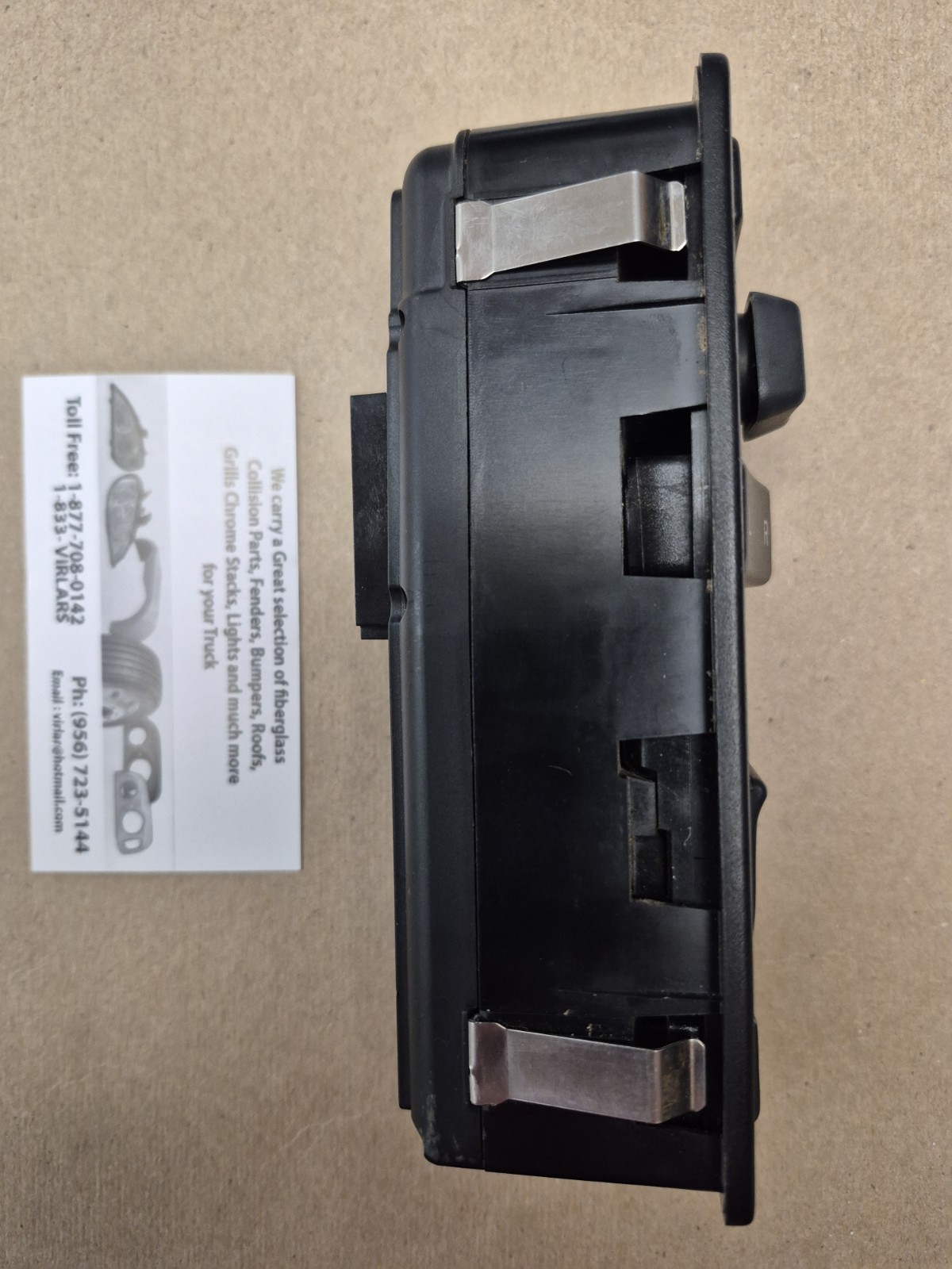 Genuine PACCAR OEM Kenworth Driver Door Control Module DCM Q27-1048-1200 50561aa