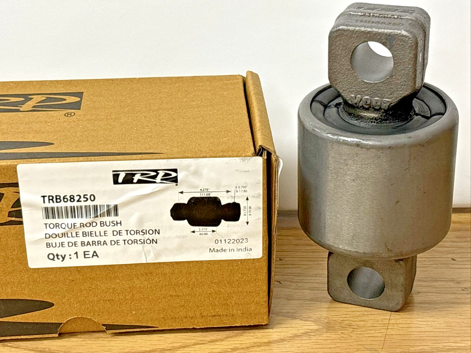 ~ NEW PACCAR KENWORTH TORQUE ROD BUSHING ~ TRB68250