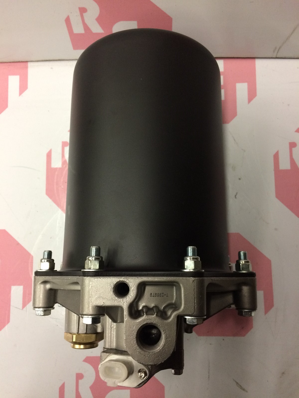Bendix AD-9 109685 Air Dryer Reman