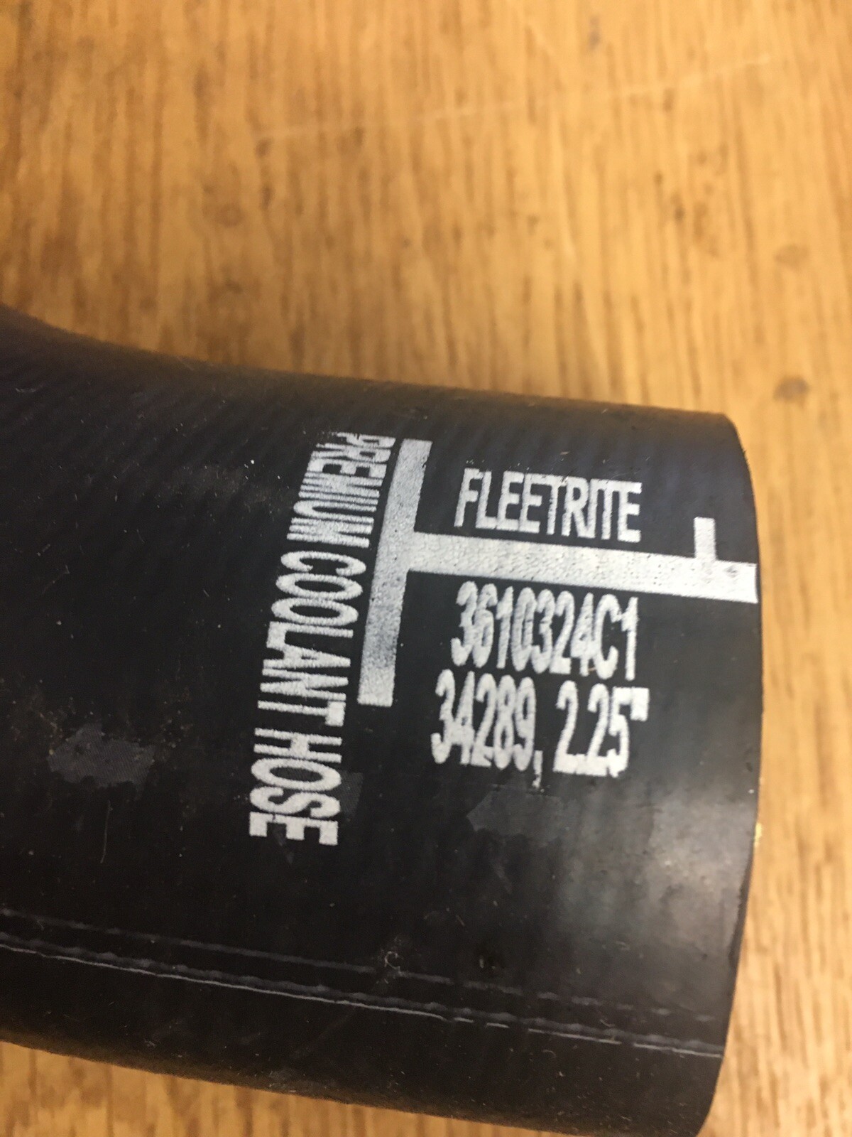 NEW 3610324C1 OEM International Fleetrite Premium Coolant Hose 34289 2.25″