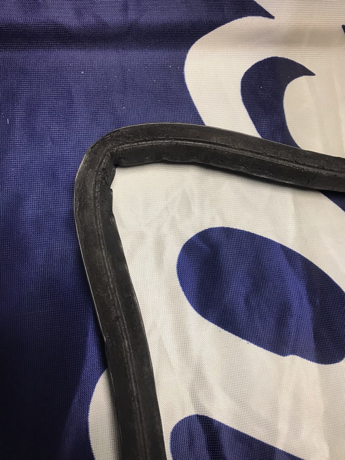 NOS GENUINE FORD D-SERIES LOWER DOOR WEATHER STRIP DOOR SEAL RUBBER CLASSIC