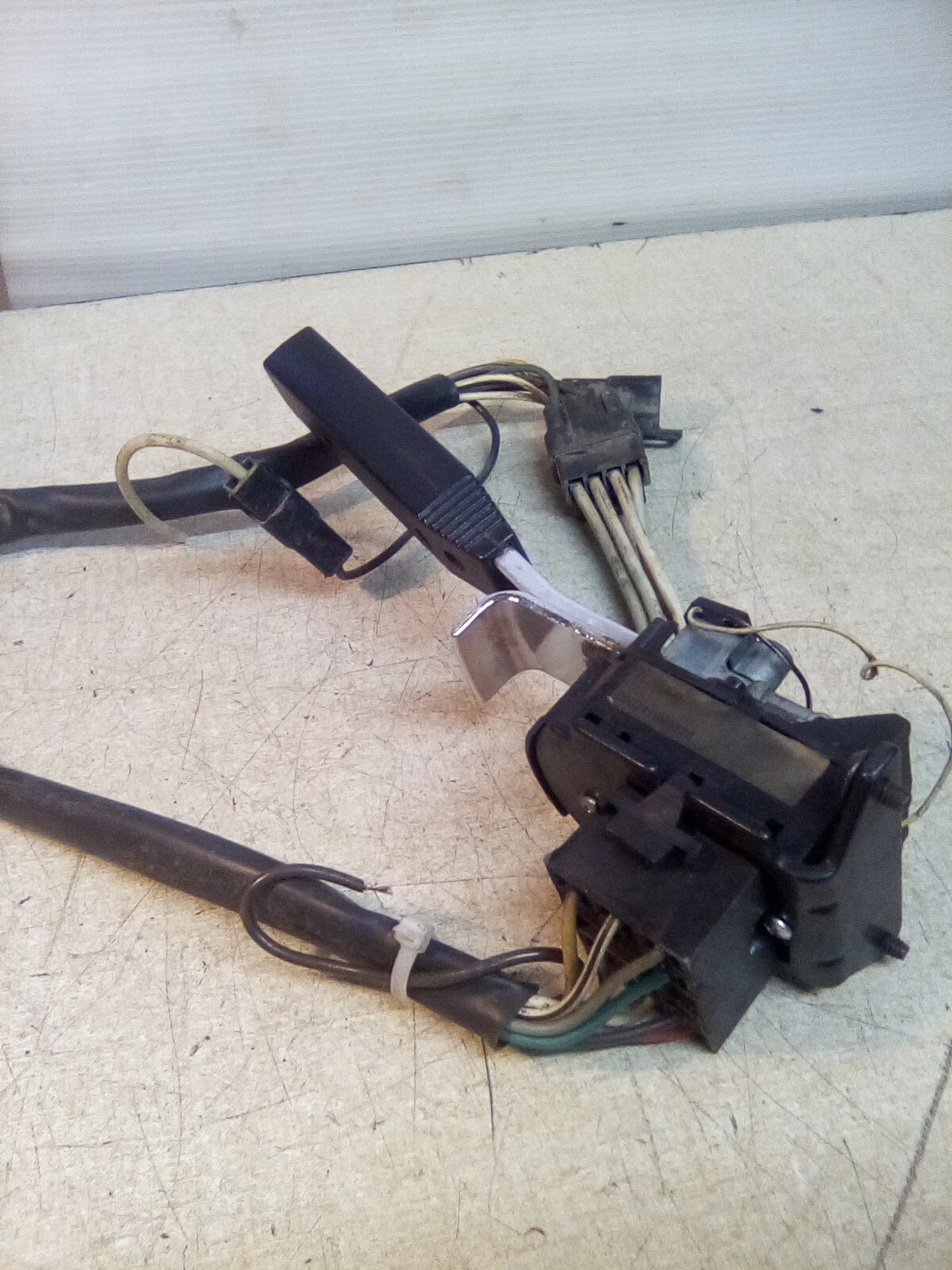 2016 Peterbilt 379 Turn Signal Lever TL 30300