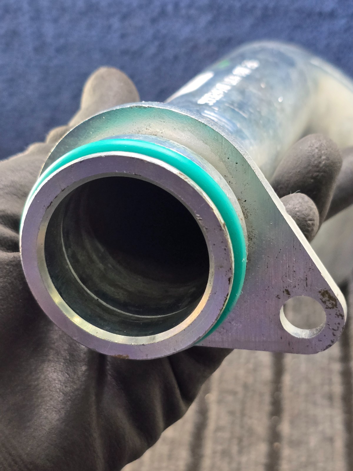 5532478 Heavy-Duty Water Bypass Tube Fits Kenworth T660, T680, T800, T880 & W900