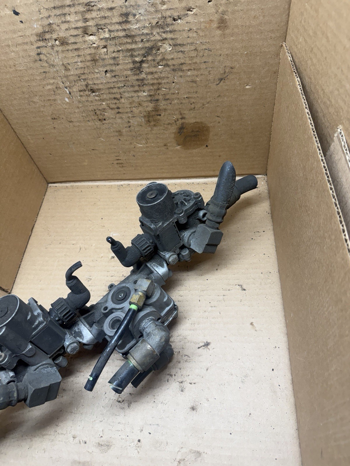 Wabco Semi Truck ABS Valve Assembly OEM 4725001270