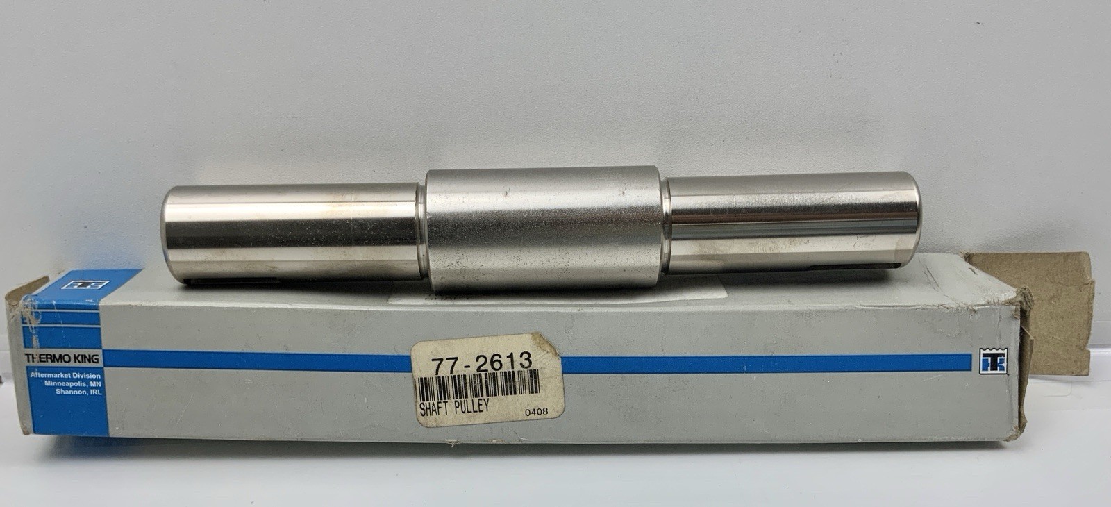 THERMO KING : P/N : 77-2613 SHAFT PULLEY : NEW OLD STK