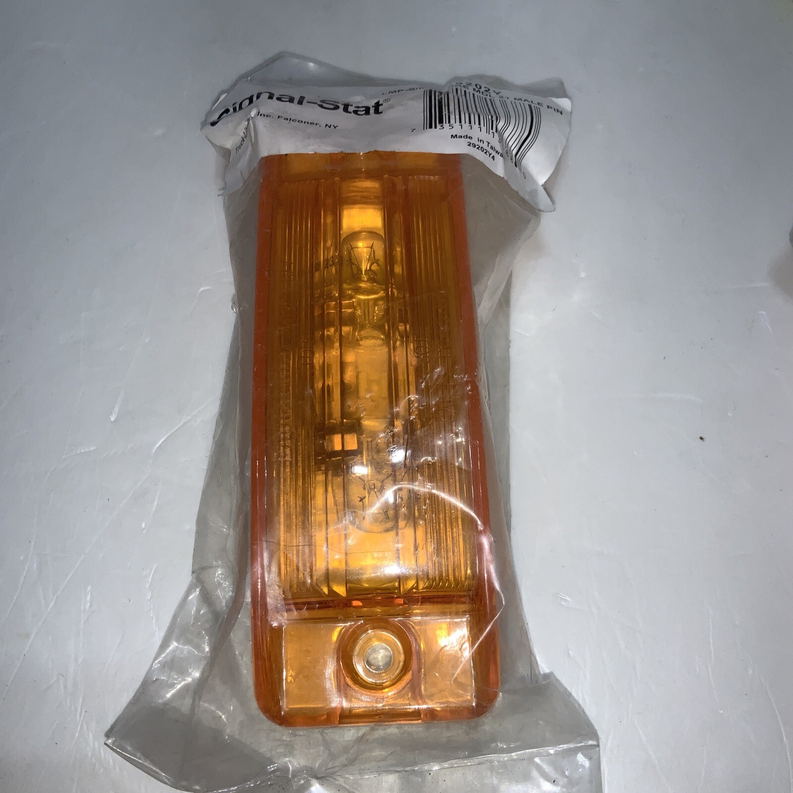 Truck Lite 29202Y 21 Series Marker Clearance Light Incandescent, Male Pin